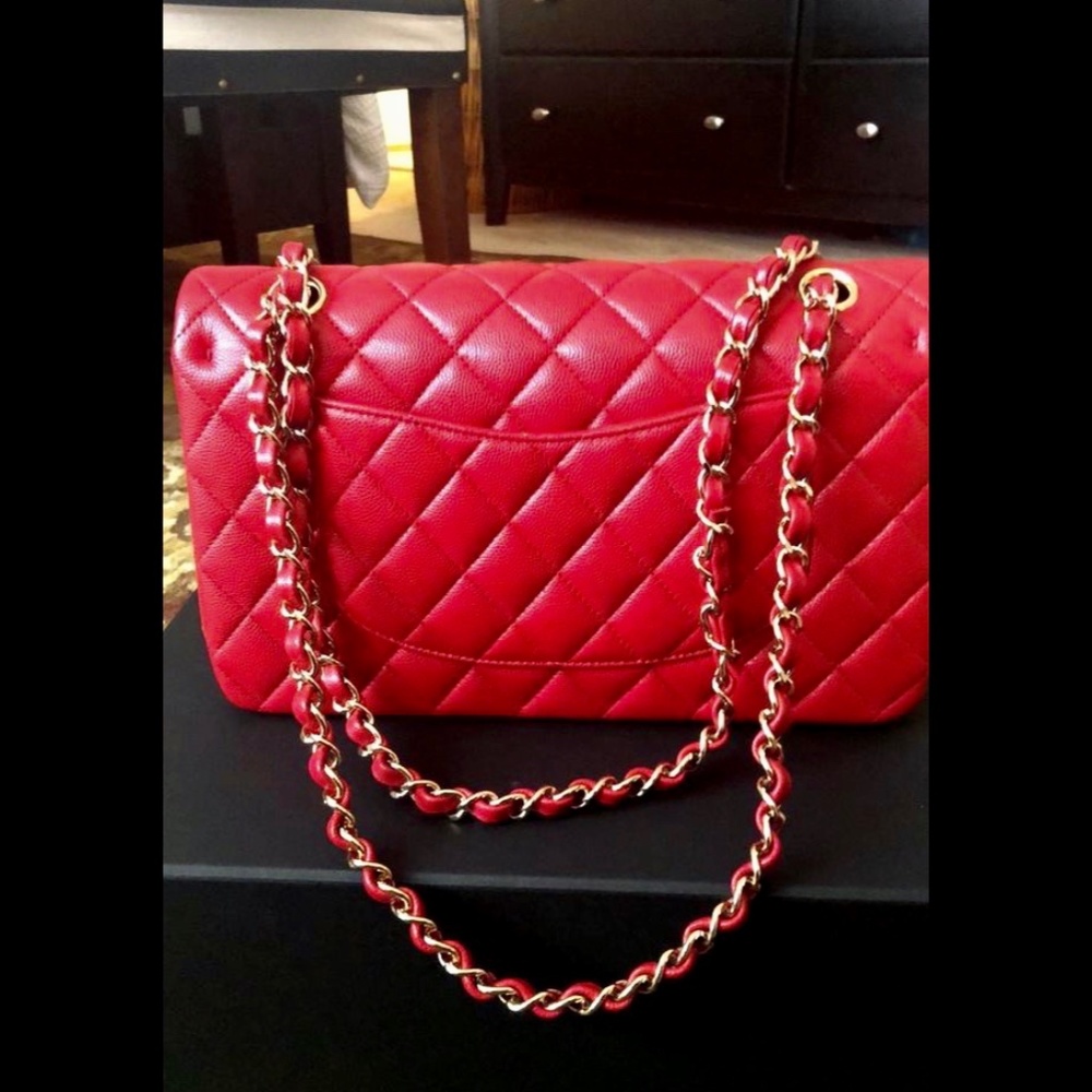 Chanel Classic Medium Flap Bag 19B True Red - Picture 5 of 9